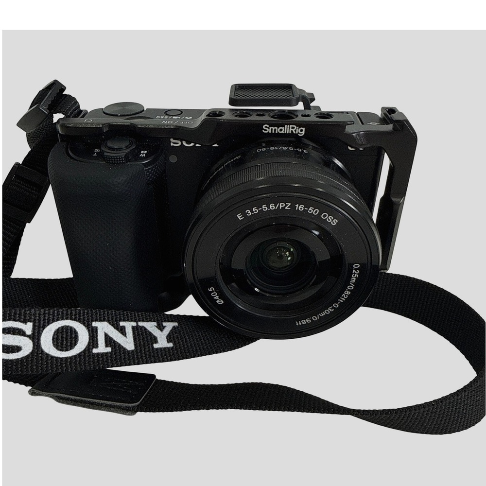 Sony ZV-E10 4K Mirrorless Camera Black 16-50mm Lens SmallRig Cage